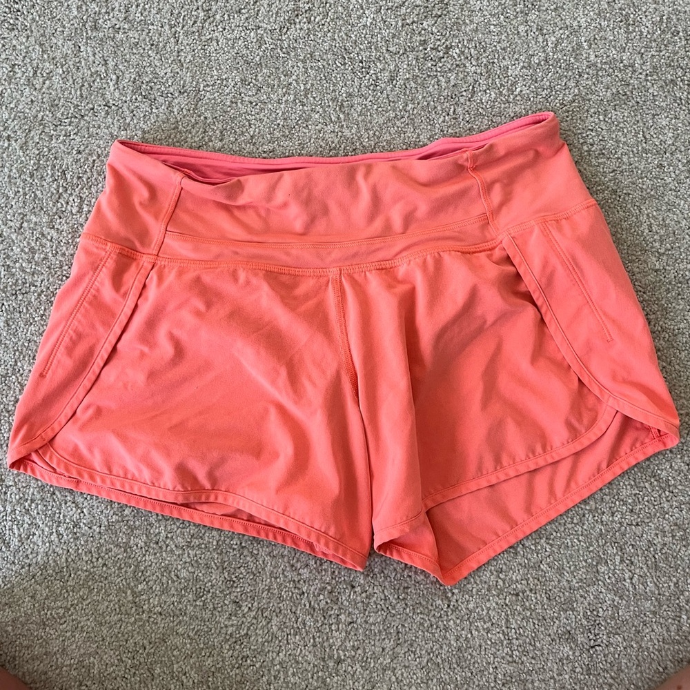 Lululemon Speed Up Shorts size 6